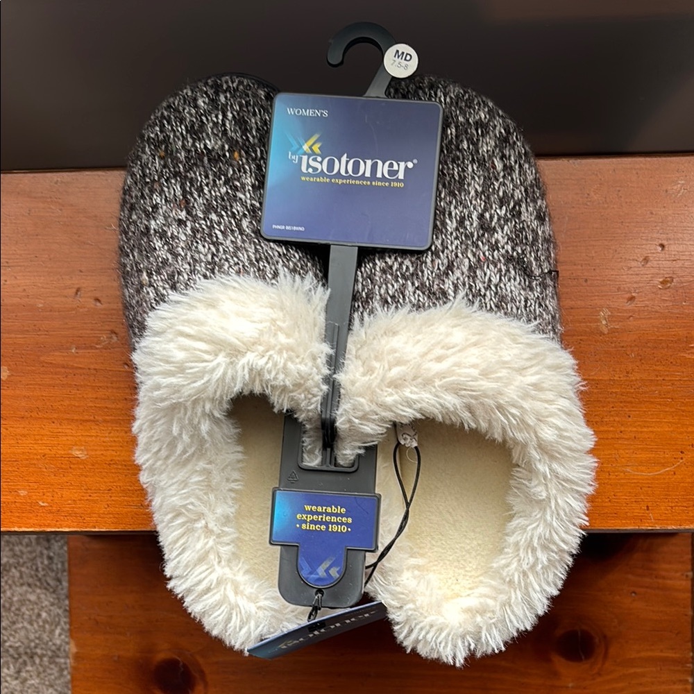Isotoner Women's Cozy Gray and Cream Slippers